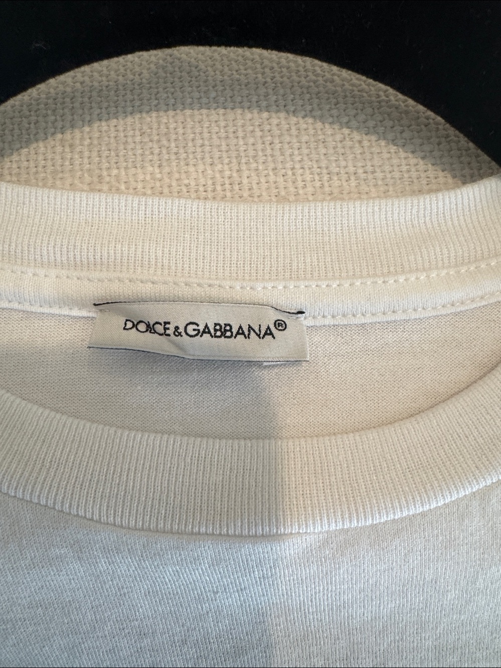 Boys Dolce & Gabbana White T-Shirt with Black Milano DG Logo - Picture 6 of 7
